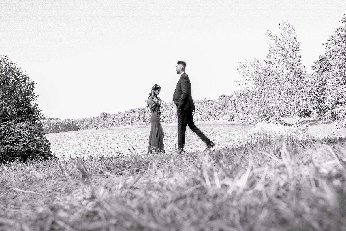 Vijay & Umisha pre-wedding shoot at Virginia Waters by Heston Photo